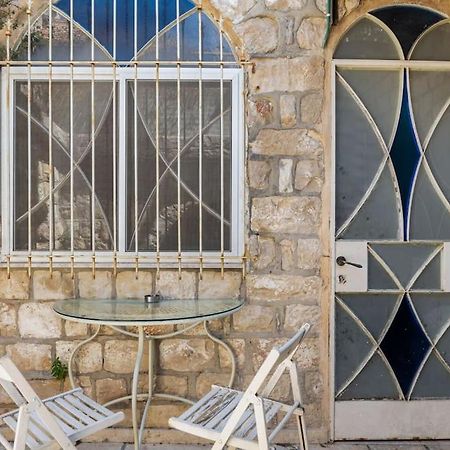 שלווה בעיר העתיקה - Peace In The Heart Of The Old City Цфат Экстерьер фото